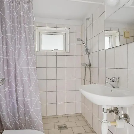 Three-bedroom In Apartament