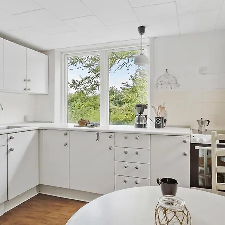 Apartment Cozy In With House Sea View Broager