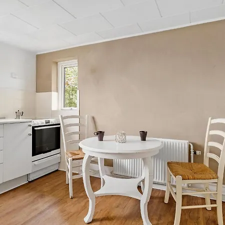 Three-bedroom In Apartament